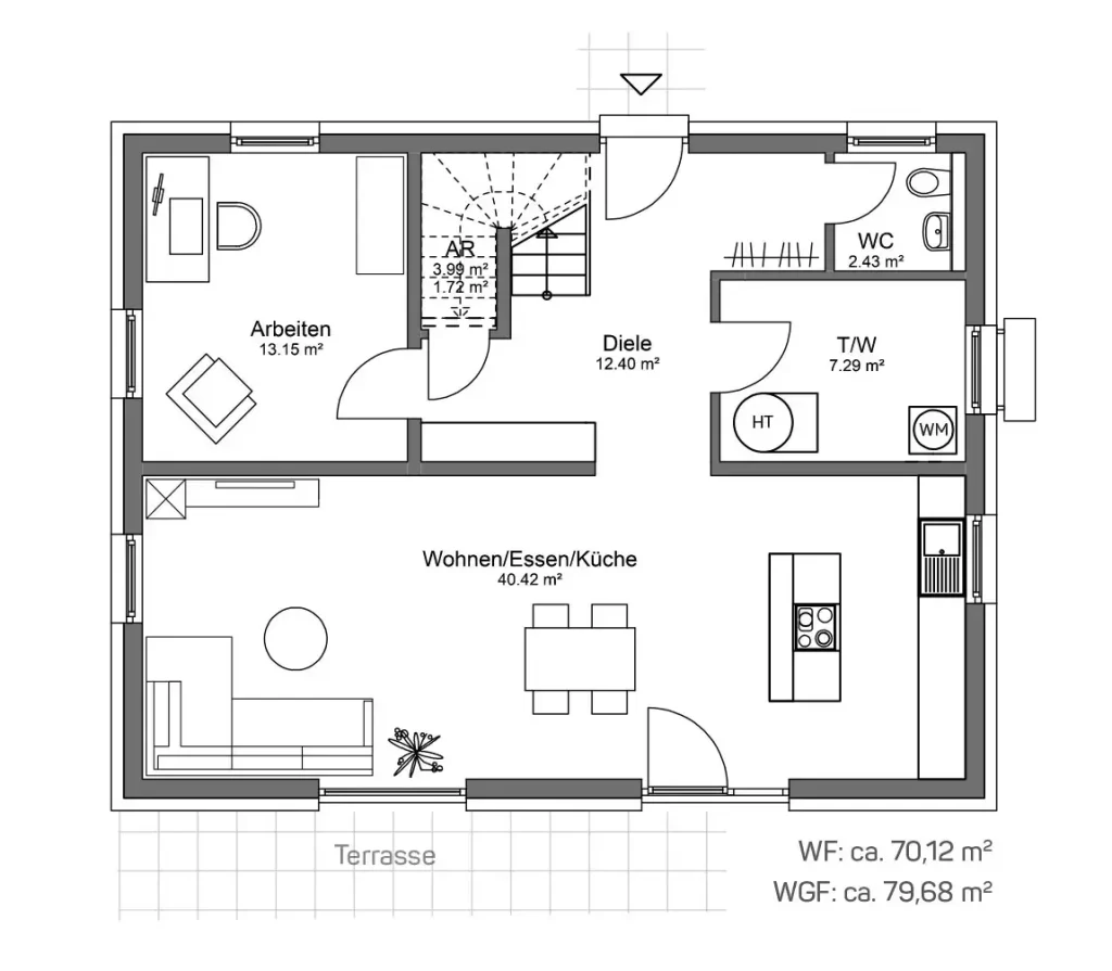 Grundriss eines Hauses mit Terrasse und verschiedenen Räumen.